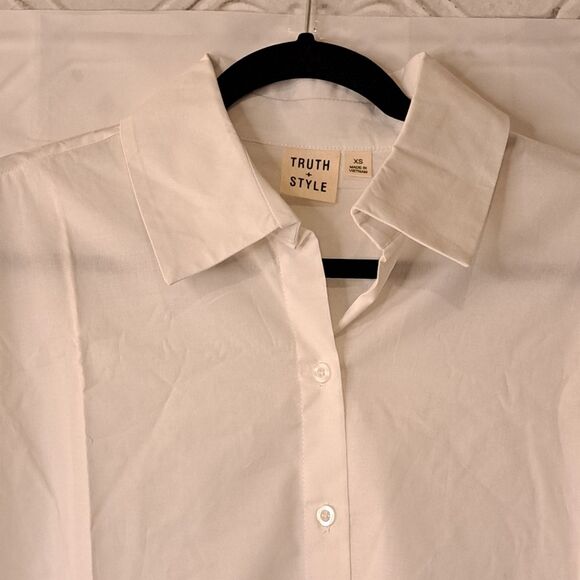 Truth + Style White Dolman Woven Sleeve Shirt w/Shark Bite Hem White/XS NWOT - Picture 4 of 15